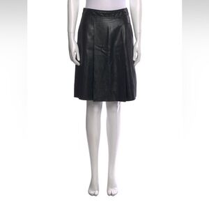 Tory Burch size 6 black shimmer skirt midi pleated flattering